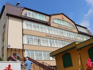 Луцький ЦНАП відвідала рекордна кількість клієнтів