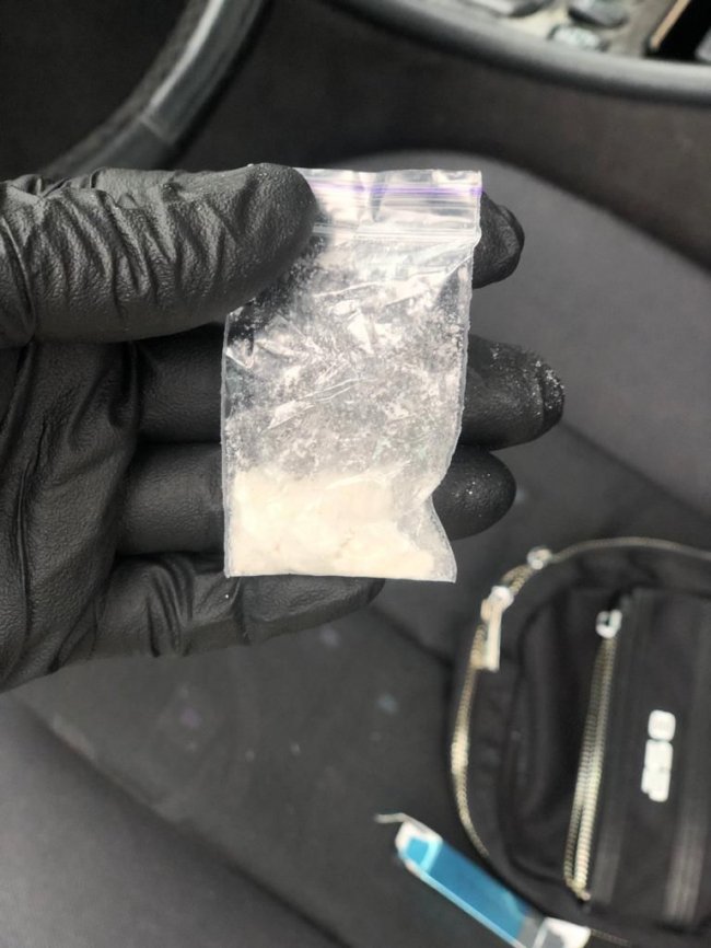 На «Ягодині» пес винюхав наркотики у сумці волинянина. ФОТО