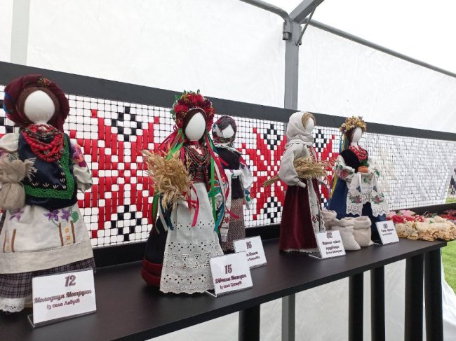 У Боратині на фестивалі зібрали понад півмільйона гривень на автівку для військових громади