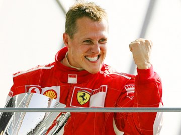 Міхаель Шумахер почав одужувати та вже встає з ліжка, – ЗМІ