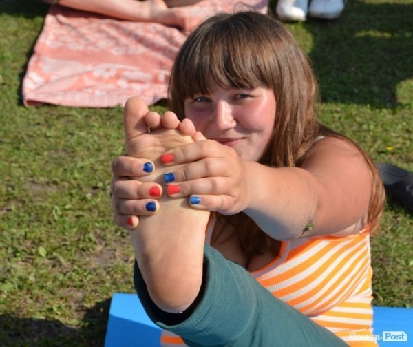 Ранок на «Бандерштаті» почався з йоги. ФОТО 