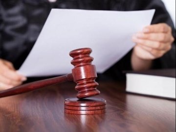  Волинянину, який намагався вбити поліцейського, дали 1,5 роки іспитового