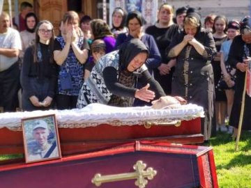 На Волині попрощалися із 37-річним Героєм Сергієм Занюком