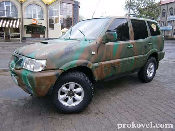 Ковельські волонтери знову передали бійцям позашляховик. ФОТО