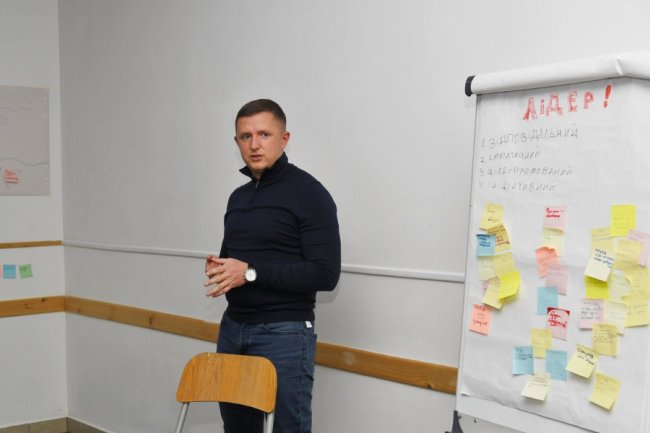 «Підприємець – це стан душі»: у Луцьку відбулася зустріч молоді з Андрієм Разумовським*