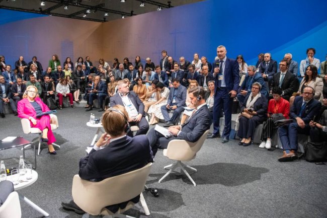 Кличко взяв участь у  Міжнародній конференції з відновлення України 