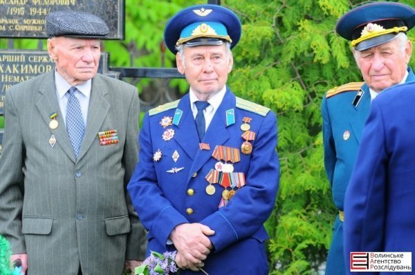 У музеї військової техніки відбулося відкриття оновленої стели Героїв Радянського Союзу. ФОТО