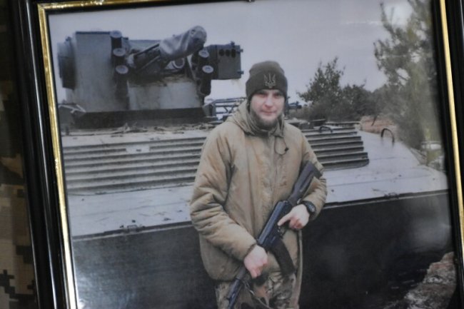 Луцька громада попрощалася з Героєм Володимиром Мельничуком