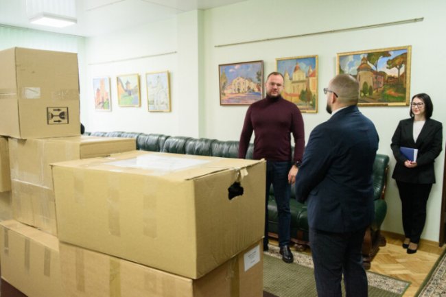 До Луцька надійшла гуманітарна допомогу від першої леді Польщі 