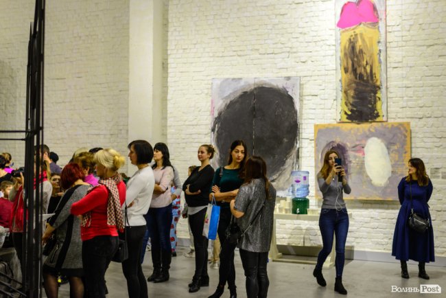 Відгримів перший Lutsk Fashion Weekend Kids: моделями були діти з притулку. ФОТО