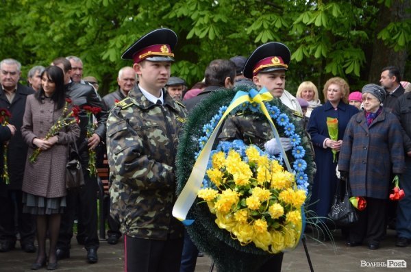 30-та річниця Чорнобильської катастрофи: лучани вшанували пам'ять загиблих. ФОТО