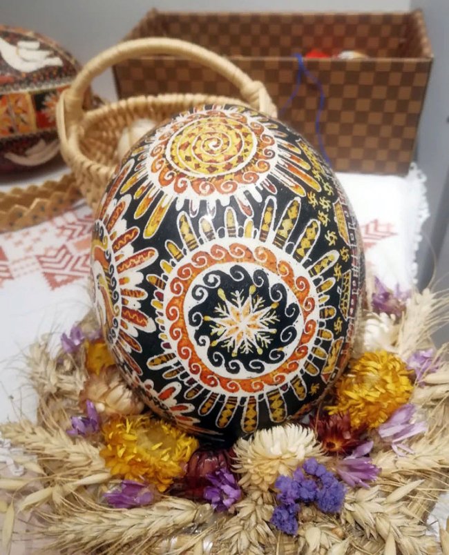 У музеї на Прикарпатті представили волинські писанки