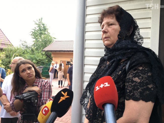 На Київщині прощаються з Левком Лук'яненком