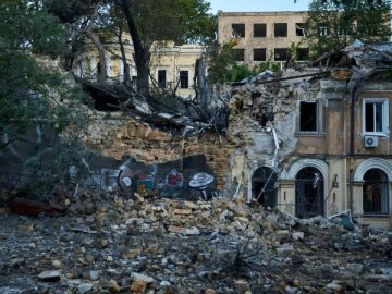 Від удару по Одесі постраждала будівля консульства Греції й до 50 будинків, – Зеленський