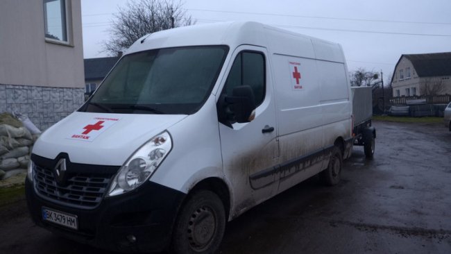 Щотижня їздять на передову: у громаді на Волині передають допомогу військовим