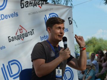 Відомий український письменник у Луцьку розповів, коли чекати на нову книгу