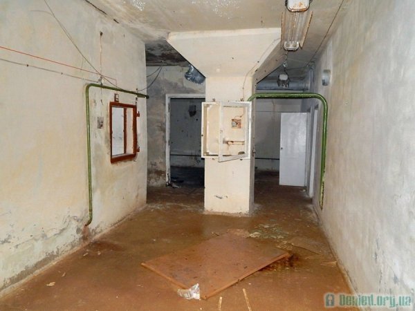 Закинутий аеропорт за Луцьком зсередини. ФОТО