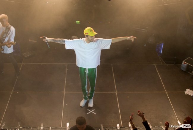 У луцькій «Опері» відгримів концерт Макса Барських. ФОТОРЕПОРТАЖ