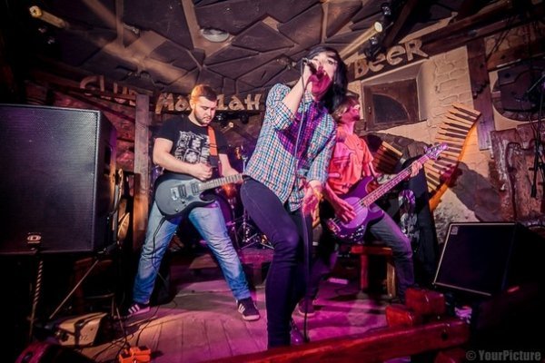 Як у луцькому клубі переспівували «Nirvana». ФОТО