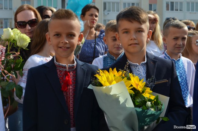 Під гаслом «Вперше»: луцька школа №27 відкрила свої двері. ФОТОРЕПОРТАЖ