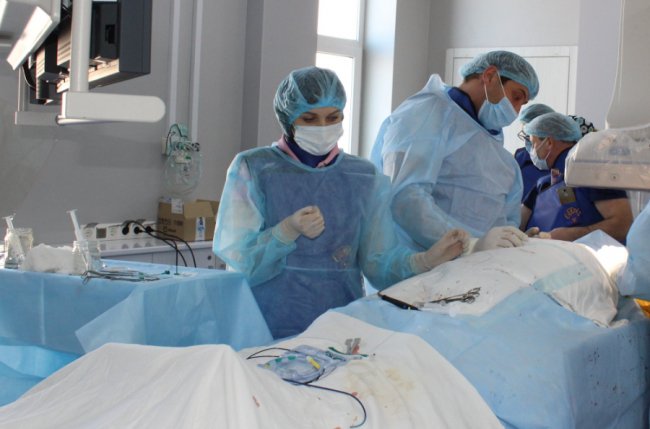 У Ковелі лікарі провели складну операцію на серці 53-річному лучанину