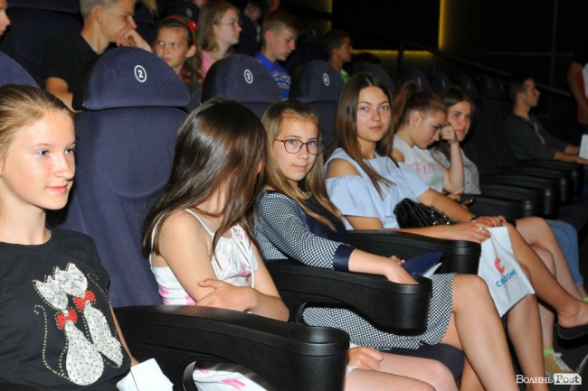 У луцькому «Промені» влаштували свято для дітей. ФОТО