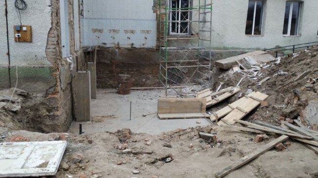 Місця у палатах не вистачило: як живуть мешканці психоневрологічного інтернату на Волині, де обвалилася стіна. ВІДЕО