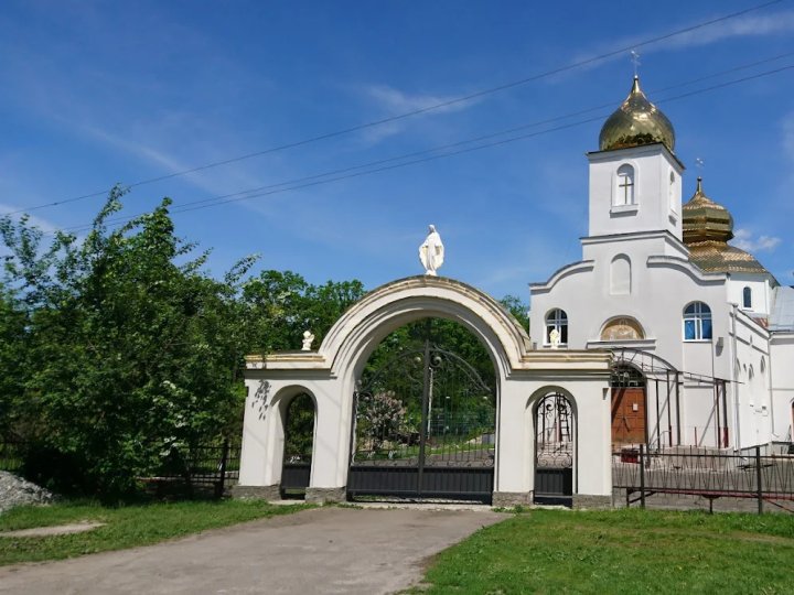 Чоловік обікрав Свято-Покровський собор на Волині: що відомо