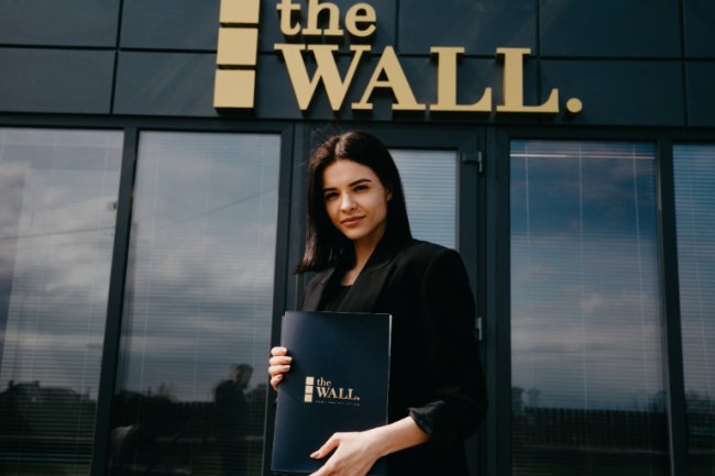 GREENWALL – нова забудова поблизу Луцька в унікальному стилі BARN-house*