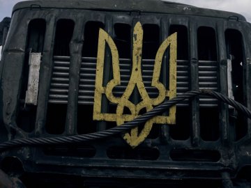 Скільки українських чиновників воюють на фронті