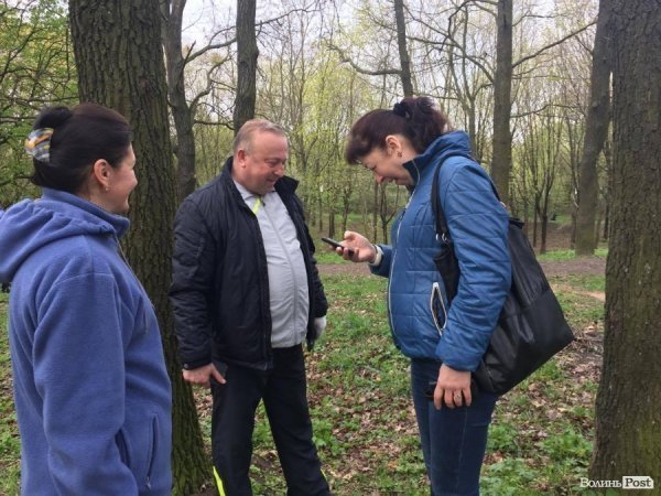 Депутати Луцькради вийшли на генеральне прибирання. ФОТО. ВІДЕО