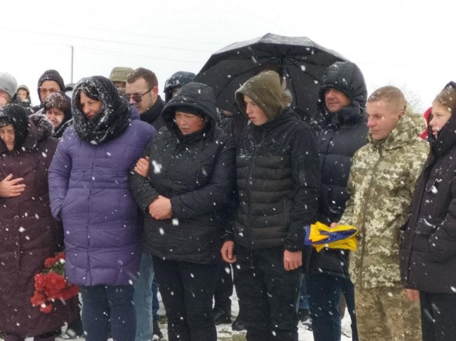 На Волині провели в останню путь Героя Юрія Чонку