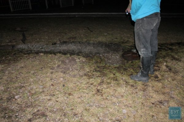 На Волині у житловому будинку затопило підвал. ФОТО