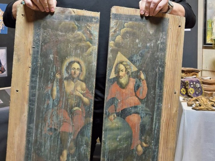 Реліквія з-поміж мотлоху: на Волині виявили ікону, яку десятиліттями ховали від комуністів