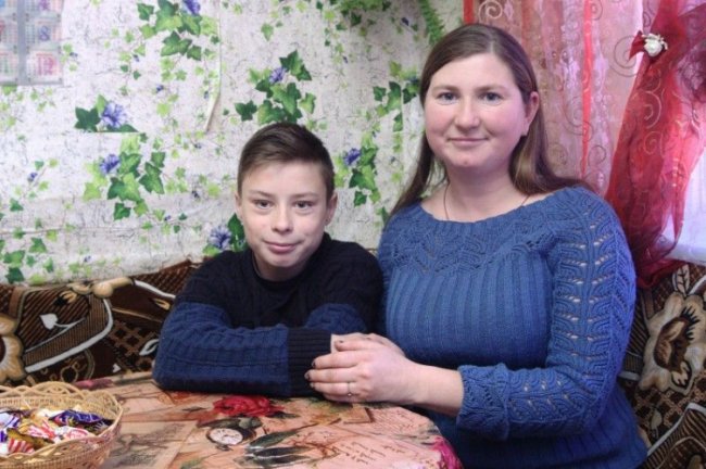 Першу дитину народила у 15 років: зворушлива історія життя волинянки