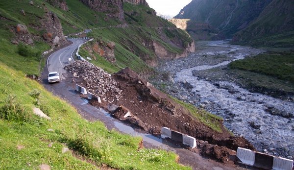 Найнебезпечніші дороги світу. ФОТО
