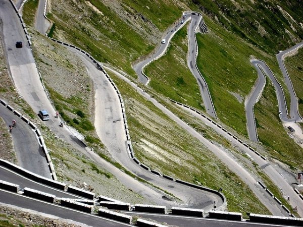 Найнебезпечніші дороги світу. ФОТО