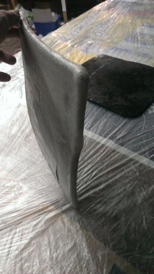 Як волинські самооборонівці майструють «народні бронежилети». ФОТО. ВІДЕО