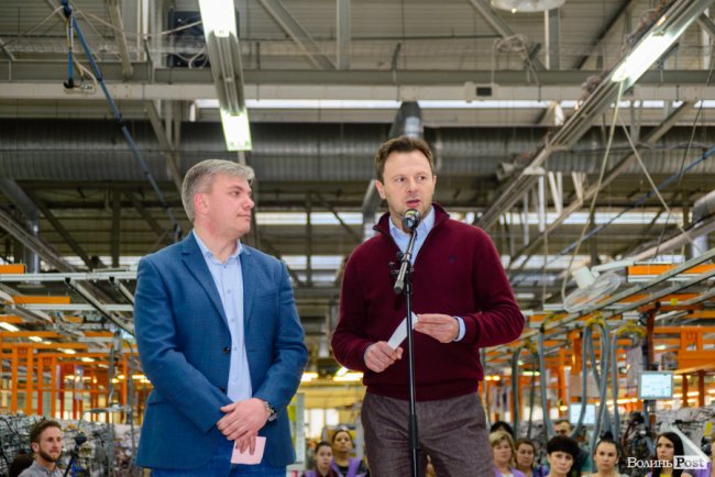 Нагорода – для найкращих: на заводі «Кромберг енд Шуберт» влаштували грандіозне вручення «Оскарів». ФОТО