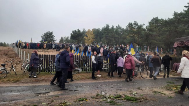 На Волині провели в останню путь Героя Миколу Харківця