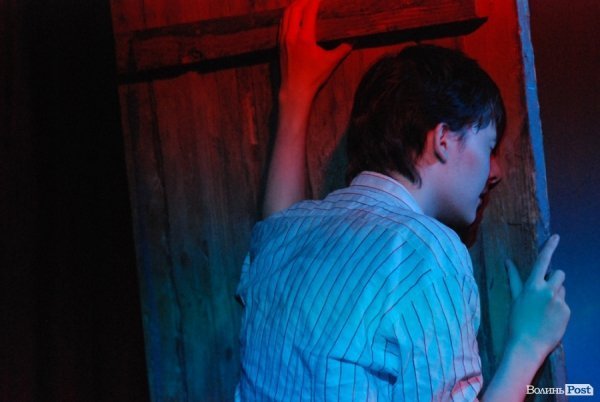 драма «Зірки»