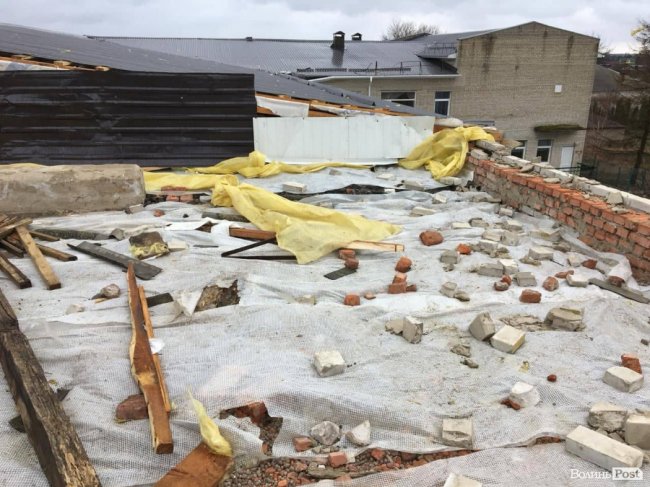 У школі на Волині під час буревію зірвало дах. ФОТО