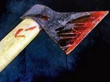 У Дніпрі в під'їзді зарубали жінку