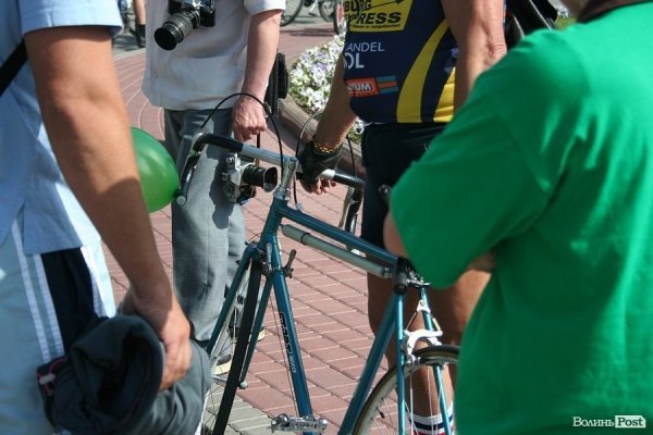 У Луцьку велосипедисти окупували дороги