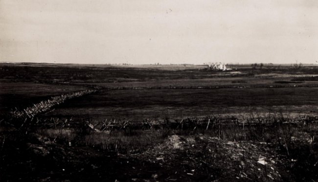 Руїни храмів на Волині на столітніх фотографіях