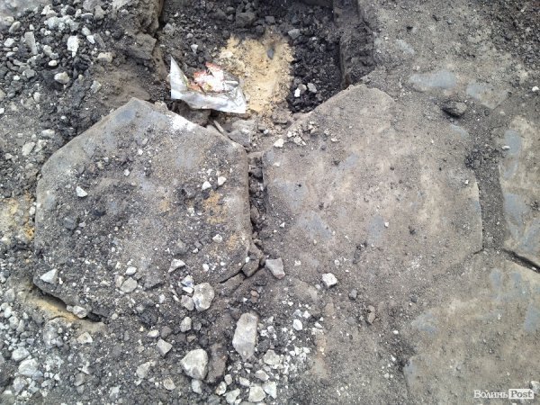 Мер Луцька доручив зберегти старе польське мощення на вулиці Крилова. ФОТО