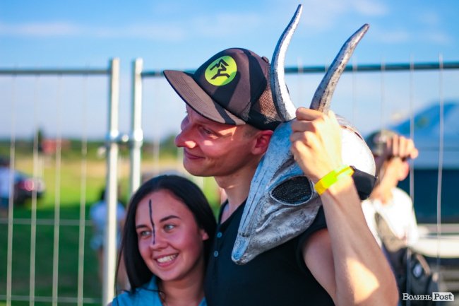 «Шикидим», лірика і вибуховий «O.Torvald»: перший день «Бандерштату». ФОТО