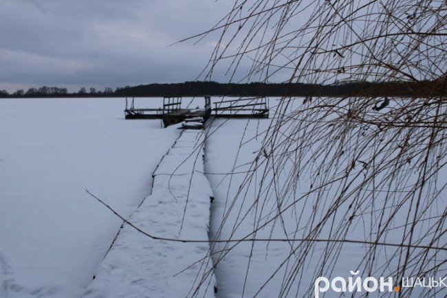 Показали зимовий вечір на Шацькому поозер'ї. ФОТО