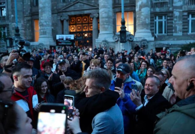 У Будапешті – багатотисячні протести проти Орбана