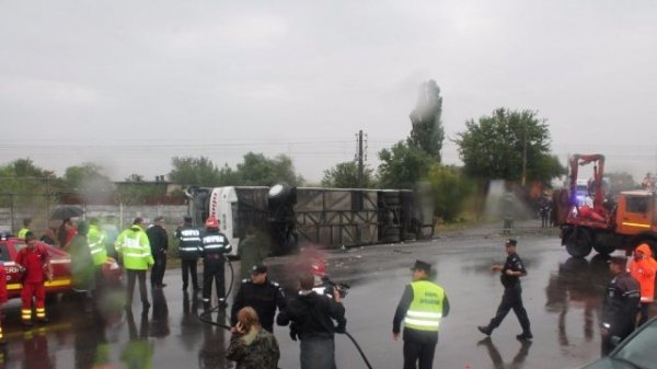 У Румунії чергова ДТП за участю туристичного автобуса з українцями. ФОТО